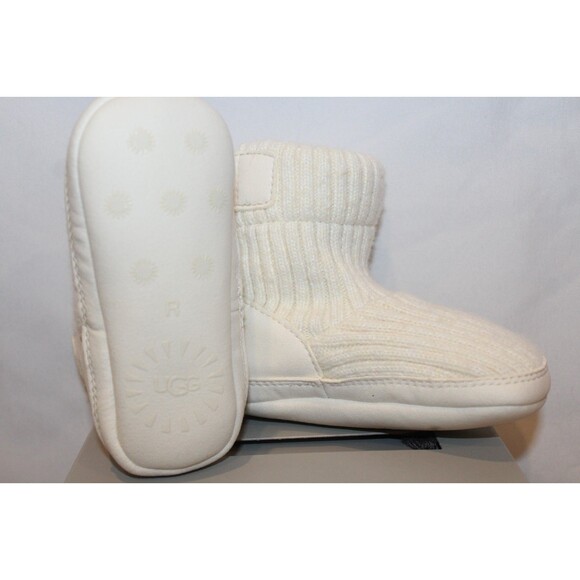 NIB UGG Infant Skylar Knit Sweater Booties Cream NIB - Picture 4 of 5